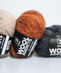 LANG yarns | Wooladdicts | Trust (stock)